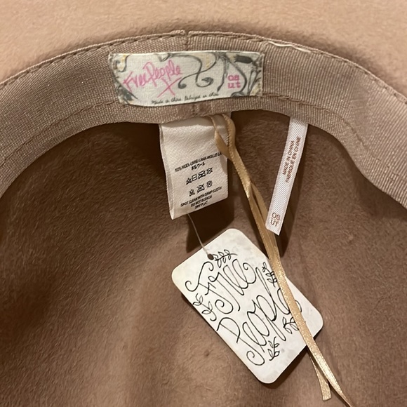 Free people felt hat - Picture 3 of 3